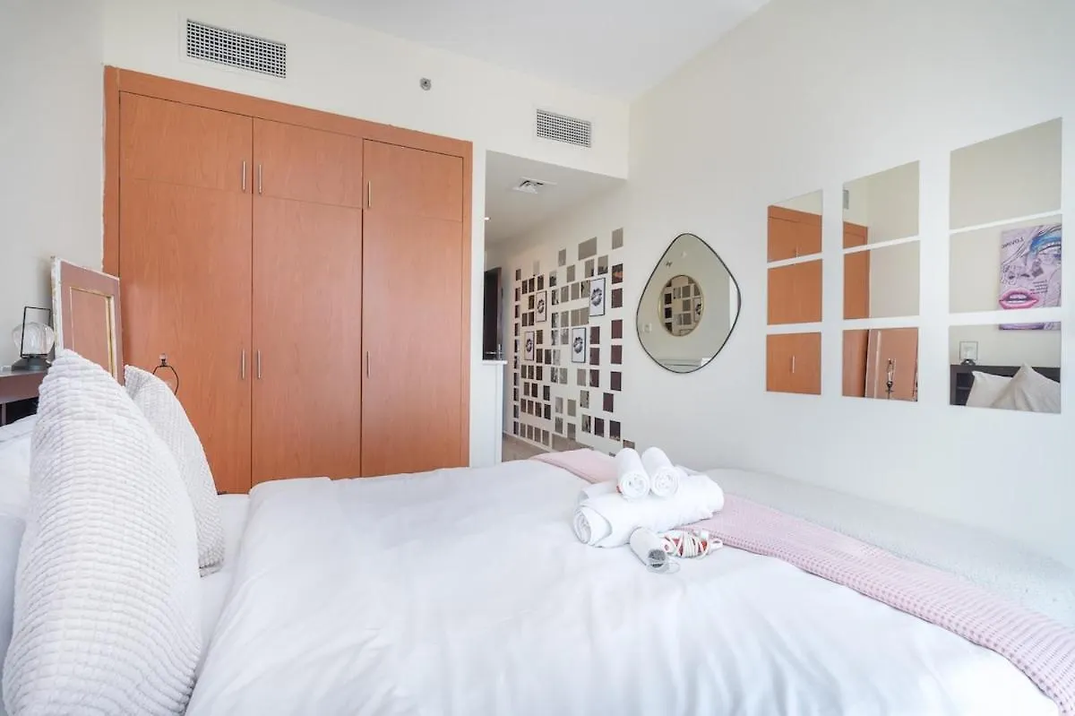 Modern Aesthetic 1-Bedroom Apartment With Exudes Warmth And Style In Jlt! Dubai