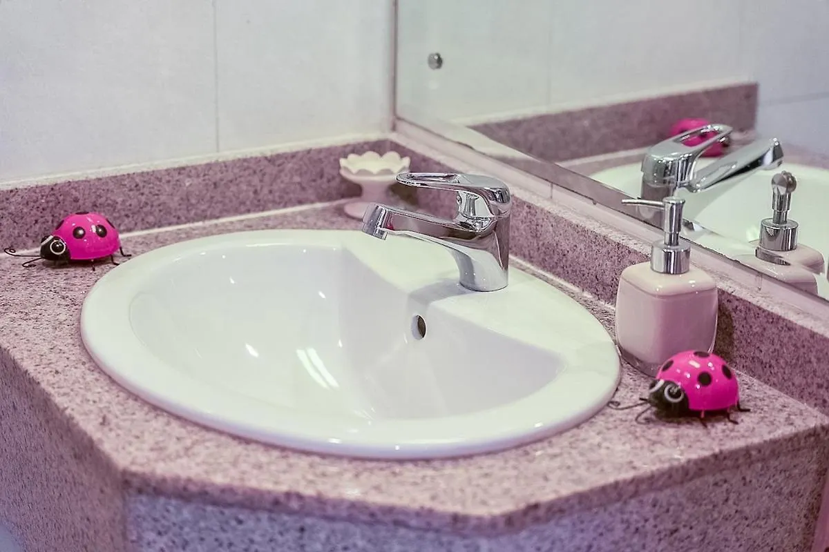 Modern Aesthetic 1-Bedroom Apartment With Exudes Warmth And Style In Jlt! Dubai United Arab Emirates
