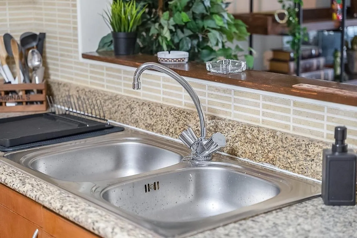 Modern Aesthetic 1-Bedroom Apartment With Exudes Warmth And Style In Jlt! Дубай
